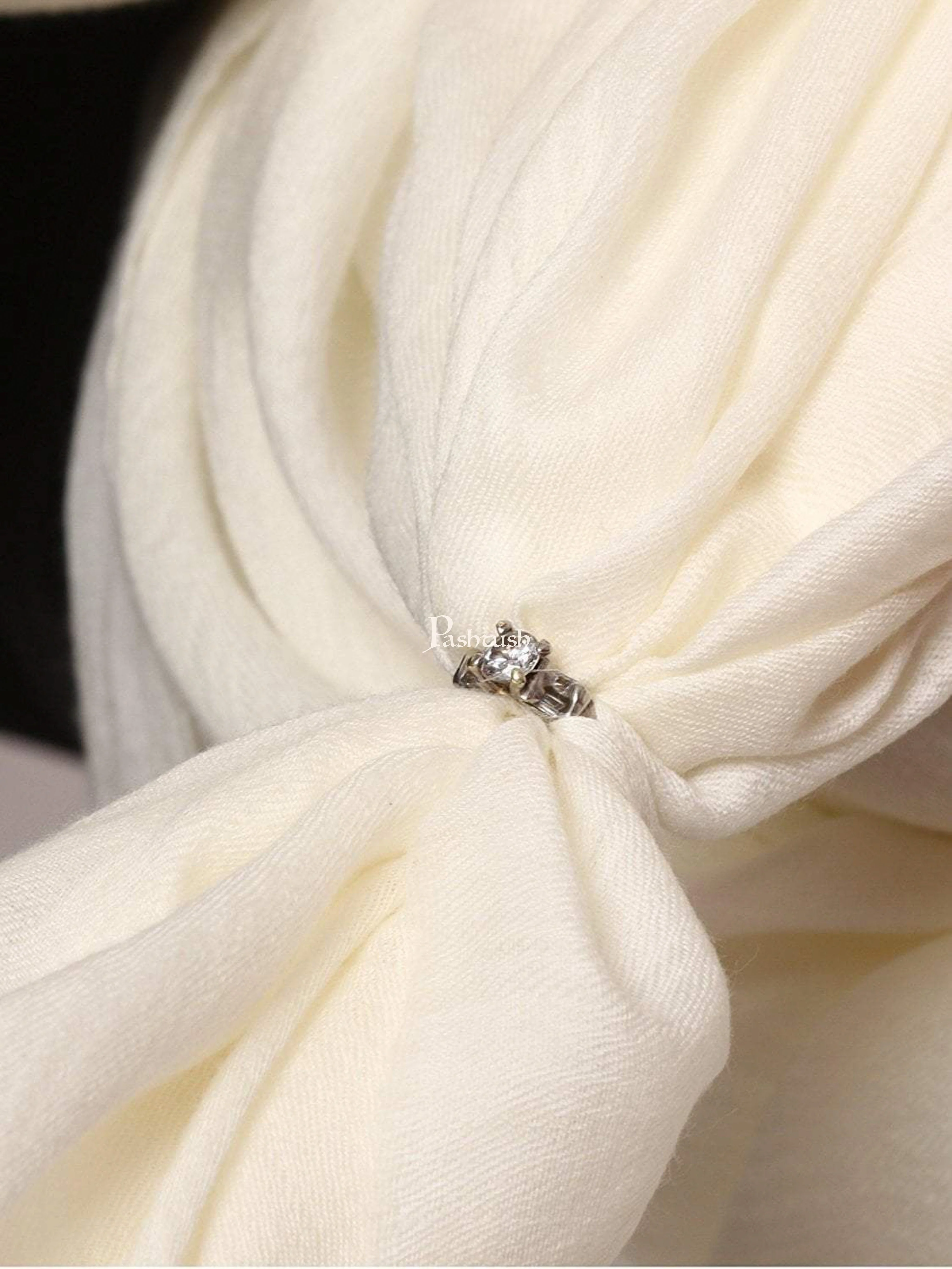 Pashtush Ring Mens 100% Pure wool Shawl, Full Size - Ivory - Image 3