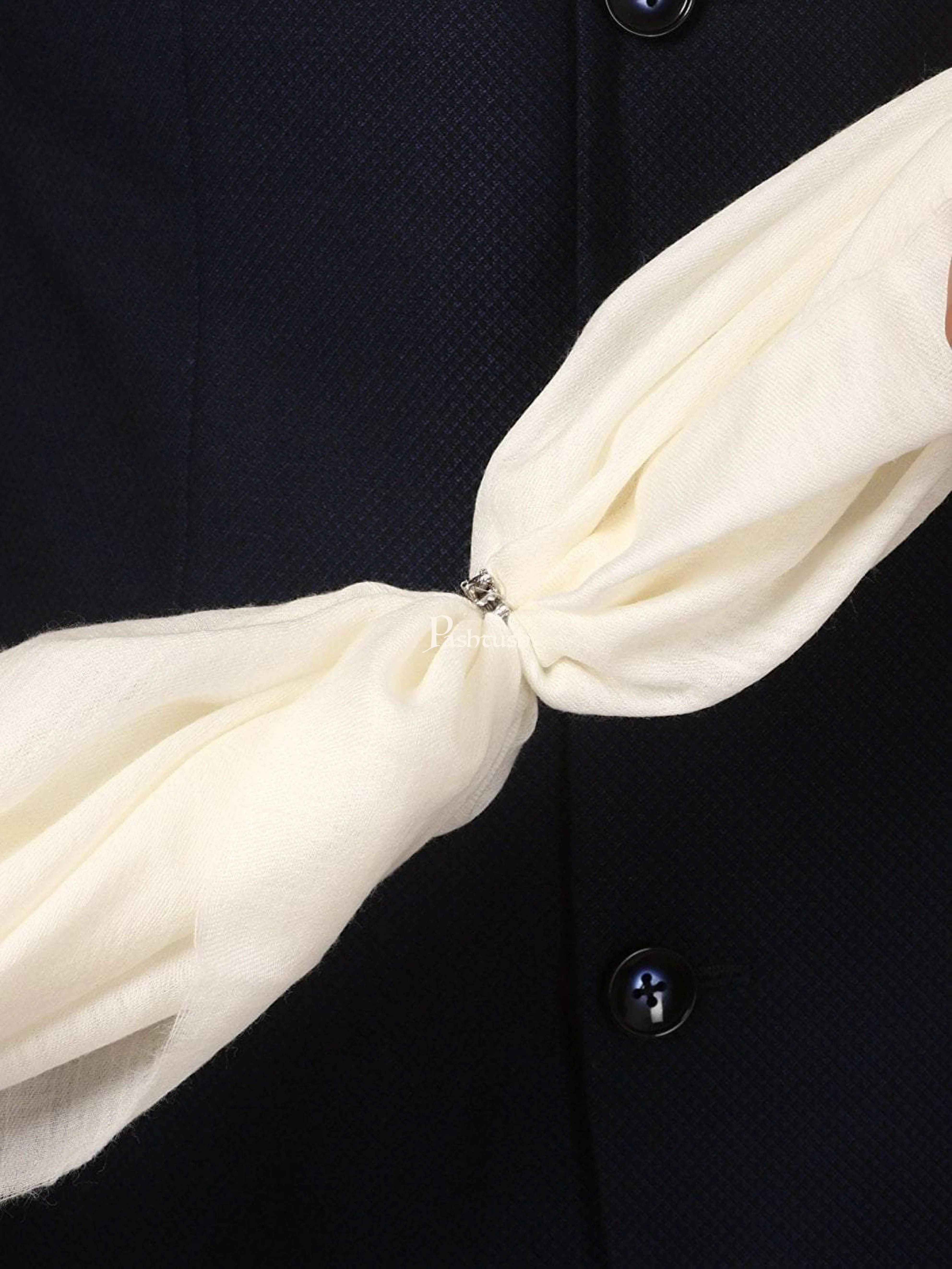 Pashtush Ring Mens 100% Pure wool Shawl, Full Size - Ivory - Image 4