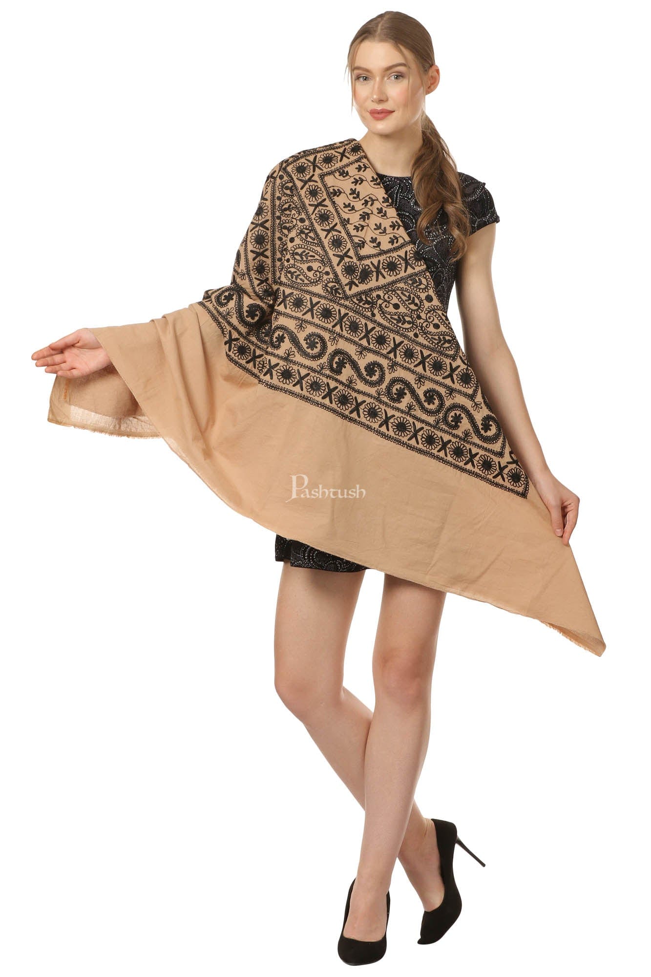 Pashtush Womens Hand Embroidered Kaftan Square Shawl, With Aari Embroidery, Cotton. - Image 5
